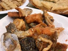 炸三文鱼骨-新享乐海鲜(翠华路店)