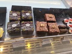 -MADO冰淇淋咖啡馆(淘金店)