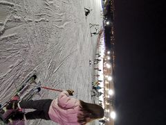 -采薇庄园四季滑雪场