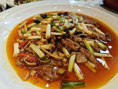 -万重锦·人文川菜馆(骡马市店)