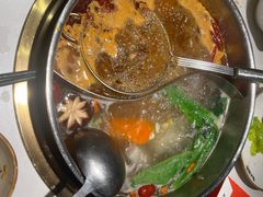 -牛人日志·鲜牛肉骨汤火锅(万科里瑧店)