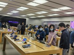 -Apple零售店(深圳益田假日广场店)