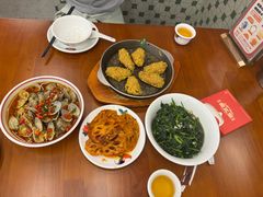 -堂瓦里·33年传统赣菜(第一街区店)