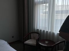 -瑞博尔花园酒店(太周创新产业园店)