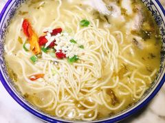 -轻捞慢起面馆(新世界百货店)