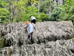 -梭布垭石林景区