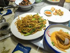 -老外婆渔村·传统宁波菜(骆驼爱琴海店)