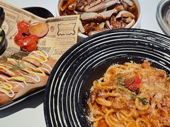 -露露家咖啡店
