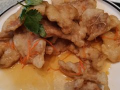 -老码头黑皮肘子锅包肉熏酱水饺(文政街店)