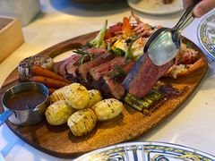 海鲜牛排拼盘-解放碑威斯汀酒店-知味国际美食餐厅