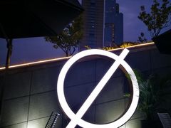 -UNI UNI(环亚凯瑟琳店)