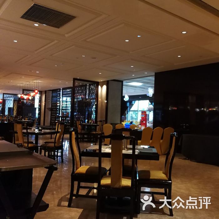 外高桥喜来登酒店悦园餐厅