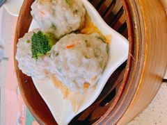 七彩鲮鱼球-点都德(北京路贰店)