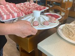 -小牛叔鲜切牛肉·火锅·烤肉自助(公济桥路店)