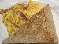 -香港新发烧腊茶餐厅(书城店)