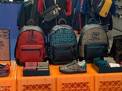 -COACH蔻驰(赛特奥特莱斯店)