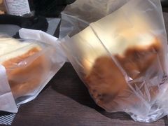 -沁屋面包店(人民东路店)