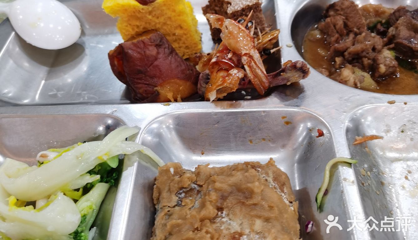 0元玩转这座城 酒店的早餐是自助形式的