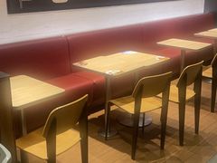 -汉堡王(颐和汇邻湾广场店)