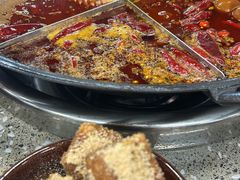 -鸿顺老铁锅美蛙鱼府(解放碑店)