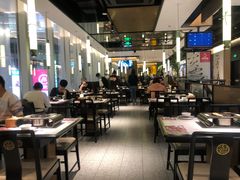 大堂-江边城外烤全鱼(世茂广场店)