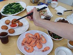 -鹏城人家海鲜酒家·23年老字号(较场尾店)