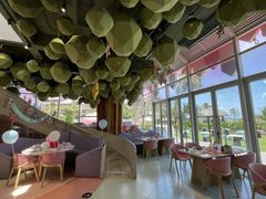 -水桶王国主题餐厅·聚会·生日派对·亲子活动·家庭套餐(亚龙湾希尔顿店)