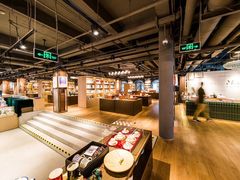 -光海书局(南京东路第一百货店)