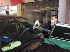 -鲨鱼皮汽车凹陷玻璃修复(静安店)
