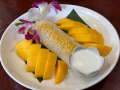 -Dang restaurant (patong phuket)