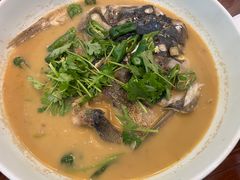 烧杂鱼-西湖船菜(湖滨·碧水山庄店)