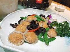 鲜虾滑藕夹-江南韵·无锡太湖文化体验餐厅(凤凰天街店)