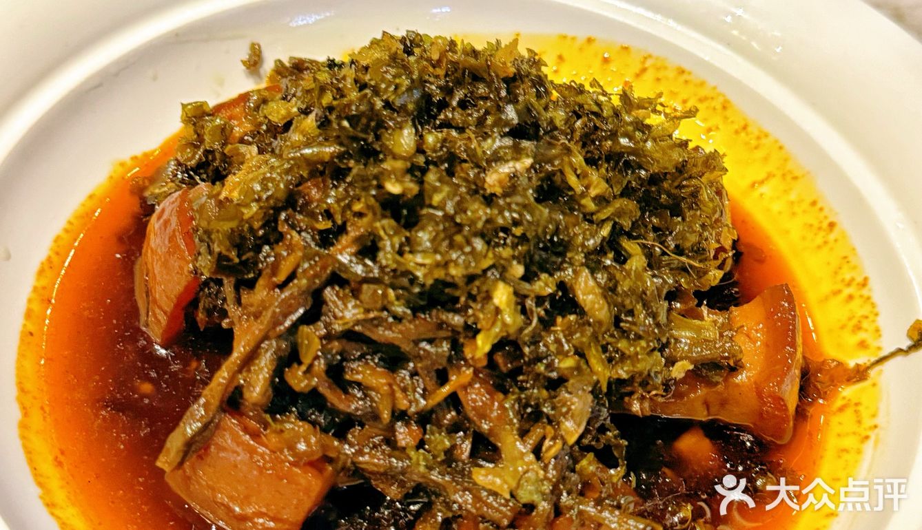 700万装修费的餐厅？一起体验豪华生日宴