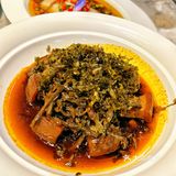 700万装修费的餐厅？一起体验豪华生日宴