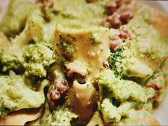 -卡佩罗意大利餐厅及酒吧Al Cappello Trattoria