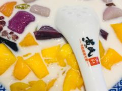 -黄氏壹品汇•水牛奶甜品(全国总店)