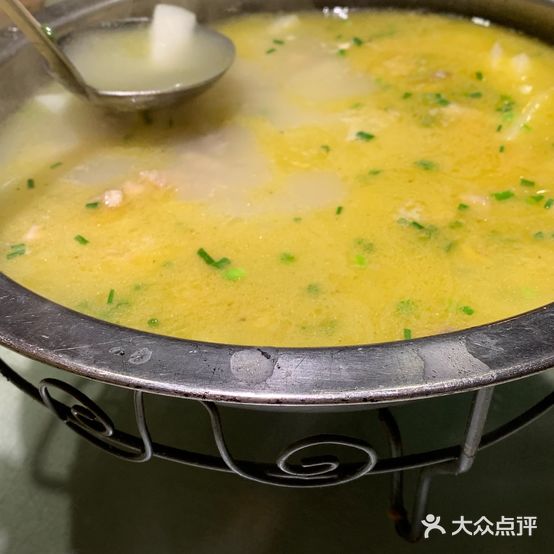 湘悠小寨湘菜馆(沿河大道店)