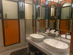 -泽西岛·影院沐足SPA(西大街店)