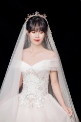 -欣薇婚纱(新源乐汇城店)