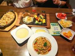 -豪客来牛排(空港华联店)