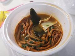 -锅神麻辣烫