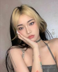 -AYO SALON