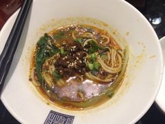 百慕·床吧-百慕翡丽(南滨河东路店)