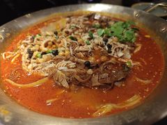 -张翻越·川渝冒菜·武汉黑鸭煲(城北万象城店)