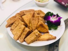 -渝君重庆火锅(嘉宾路店)