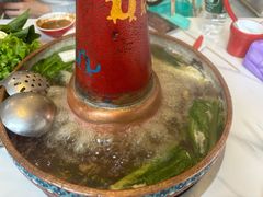 -毛辣果·贵州红酸汤牛肉火锅(西单店)