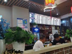 大堂-台州老六海鲜面馆(上南总店)