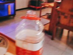 -毛辣果·贵州红酸汤牛肉火锅(西单店)