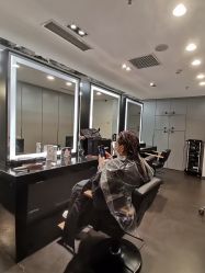 -TONI&GUY