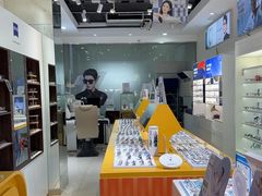 -诺柯视眼镜-蔡司依视路官方工厂店(淞南一店)